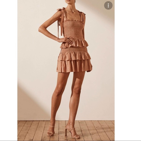 House of Harlow 1960 Dresses & Skirts - House of Harlow Brown Metallic Tier Square Neck Mini Dress
